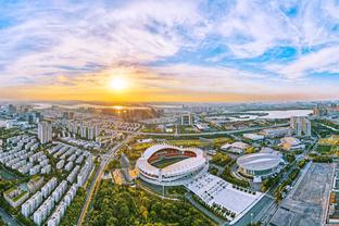 NBA扣篮大赛赶上CBA昔日经典尬扣？你觉得NBA扣篮大赛需要革新吗